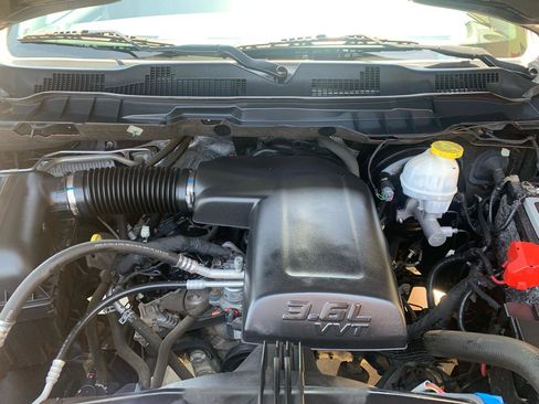 Used 2019 RAM 1500 Tradesman w/ Popular Equipment Group RWD image 9