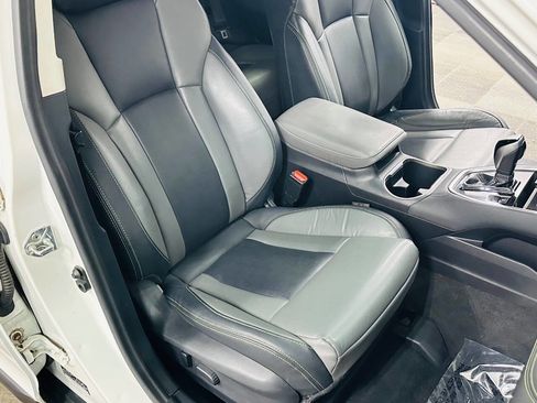 Used 2020 Subaru Outback Onyx Edition XT AWD/4WD image 26
