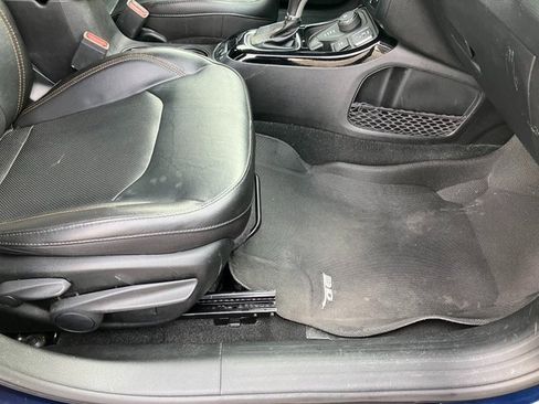 Used 2020 Jeep Compass Limited image 13