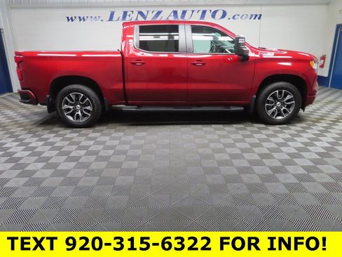 Used 2024 Chevrolet Silverado 1500 RST image 2