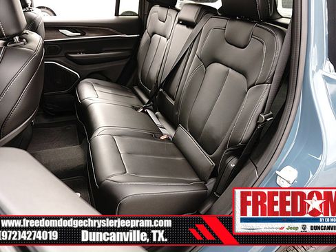 New 2026 Jeep Grand Cherokee Limited w/ Limited Altitude Package RWD image 14