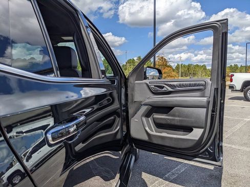 Used 2024 GMC Yukon Denali image 63