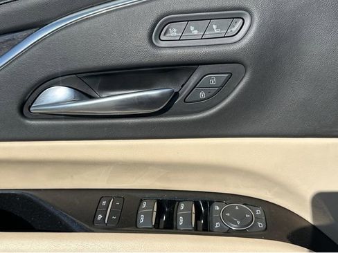 Used 2022 Cadillac Escalade Premium Luxury w/ Performance Package image 35