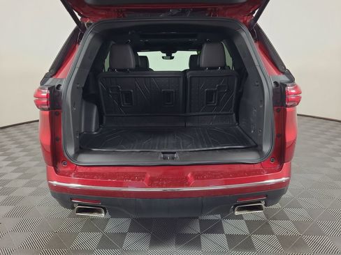 Used 2023 Chevrolet Traverse High Country w/ LPO, Floor Liner Package image 27