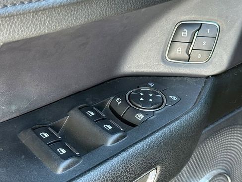 Used 2019 Ford Expedition XLT w/ Equipment Group 202A image 21