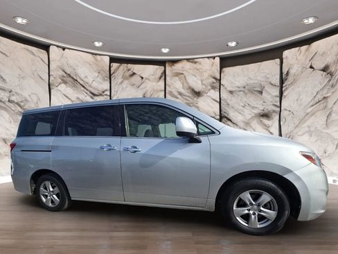 Used 2015 Nissan Quest SV image 4