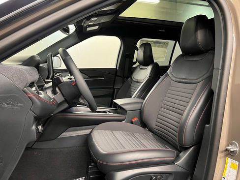 New 2026 Ford Explorer ST-Line w/ ST-Line Street Pack AWD/4WD image 26