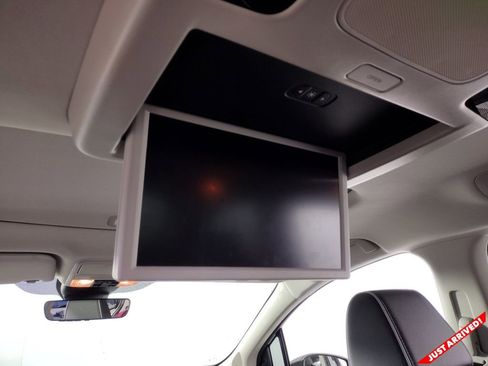 New 2026 Honda Odyssey Touring image 19