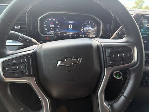 Used 2025 Chevrolet Silverado 2500 LT w/ Trail Boss Package AWD/4WD image 18