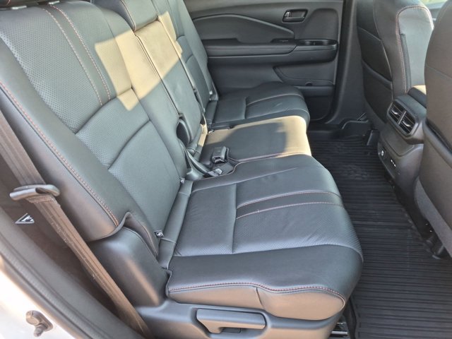 Certified 2024 Honda Passport TrailSport image 20