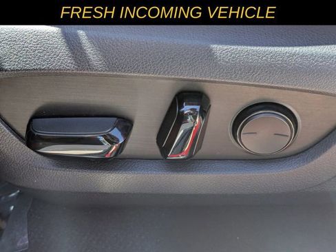 Used 2025 Lexus NX 250 250 Base w/ Cold Area Package image 17