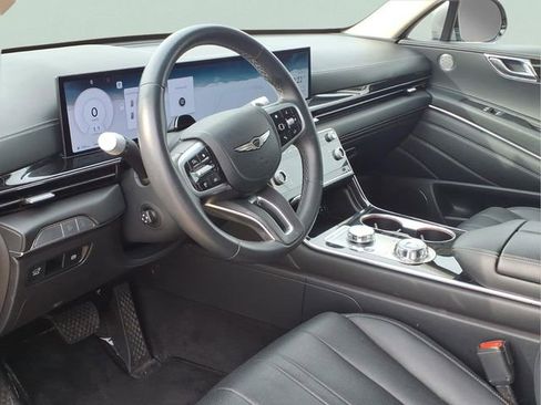 Used 2025 Genesis GV80 2.5T Standard image 8