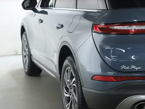 Used 2024 Lincoln Corsair AWD image 38