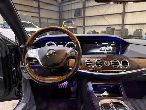 Used 2015 Mercedes-Benz S 550 4MATIC Sedan image 29