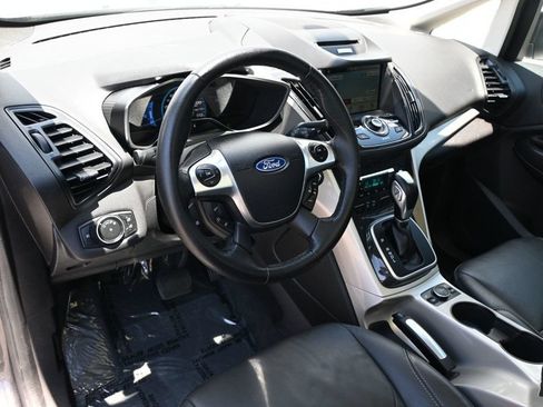 Used 2016 Ford C-MAX SEL w/ Equipment Group 302A FWD image 10