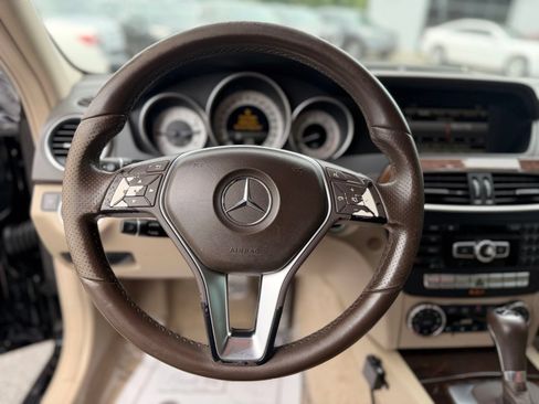 Used 2014 Mercedes-Benz C 250 Sedan image 16