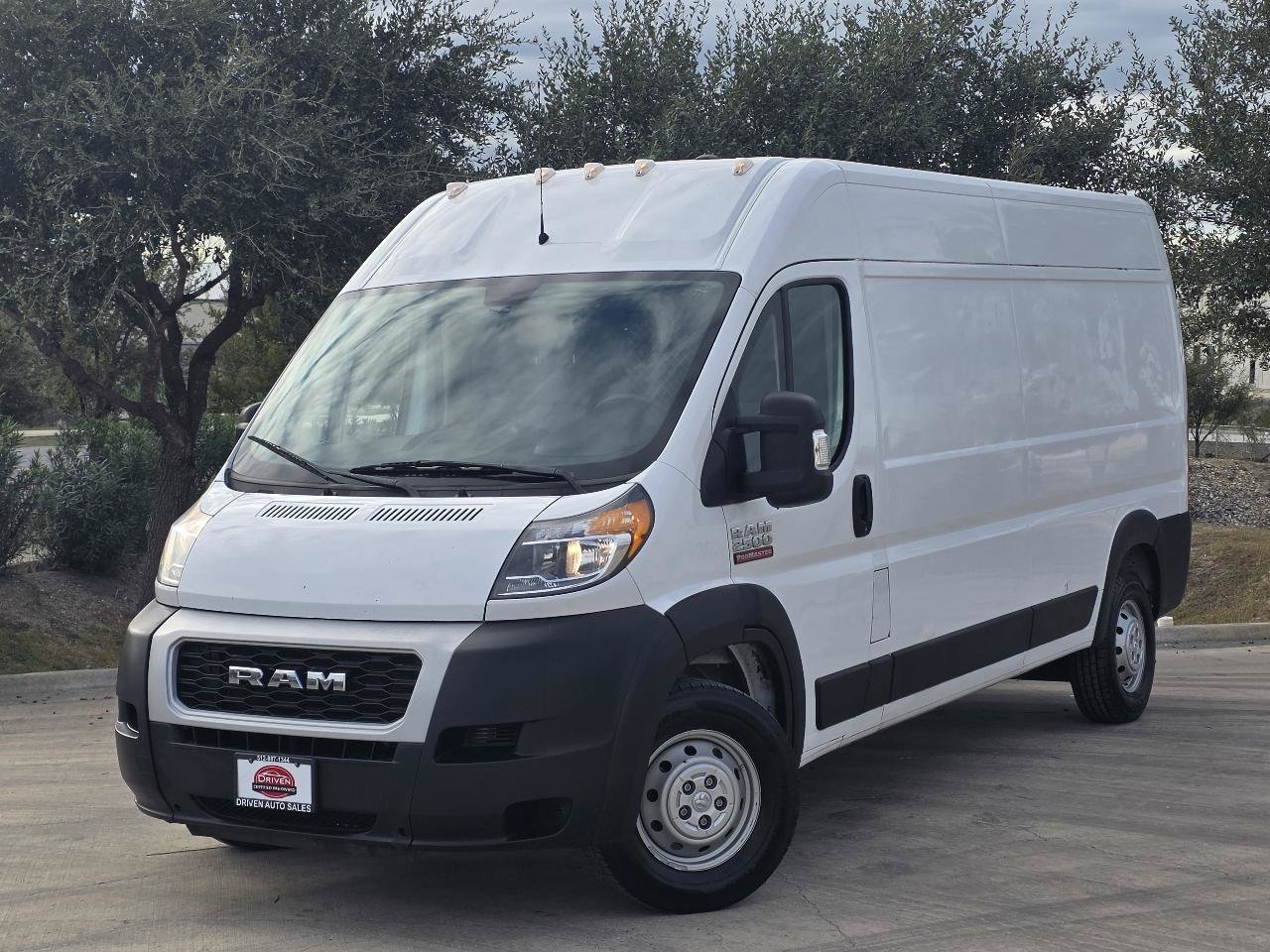 Used 2021 RAM ProMaster 2500 FWD image 1