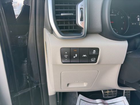 Used 2019 Kia Sportage SX image 10