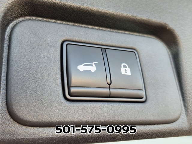 Used 2025 Nissan Rogue SV FWD image 15