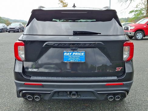Certified 2021 Ford Explorer ST w/ Equipment Group 401A image 5