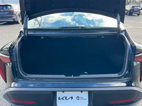 Certified 2025 Kia K4 LXS image 8