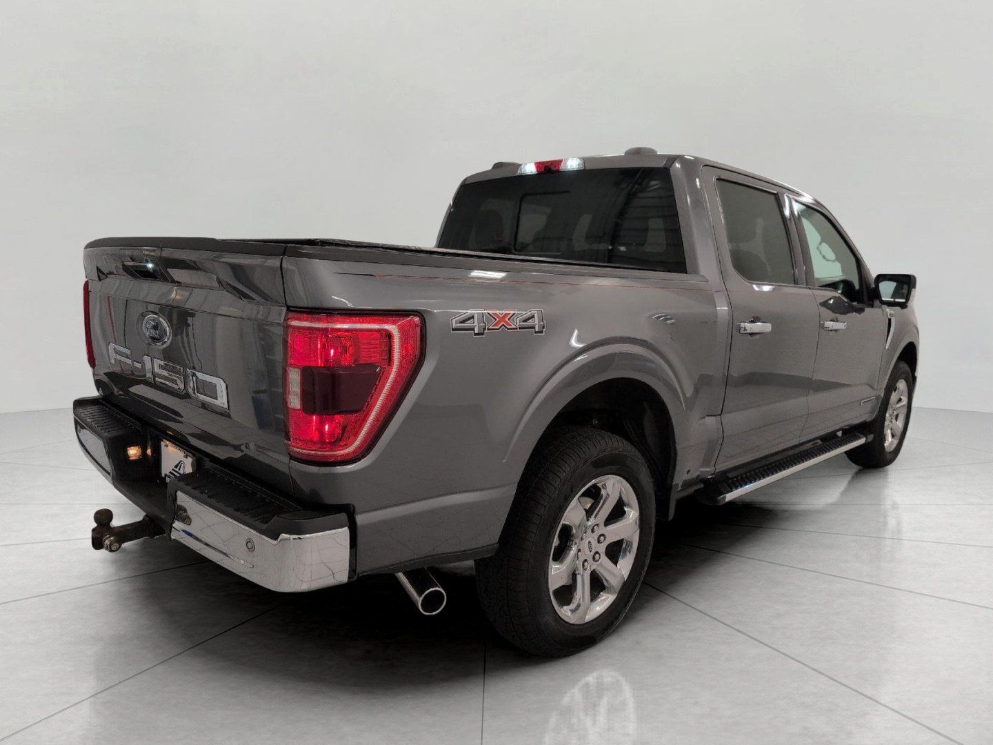 Used 2022 Ford F150 XLT w/ Equipment Group 302A High AWD/4WD image 19
