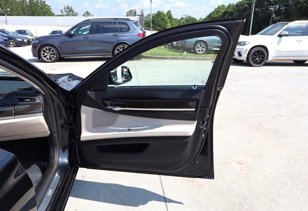 Used 2012 BMW 740Li RWD image 30