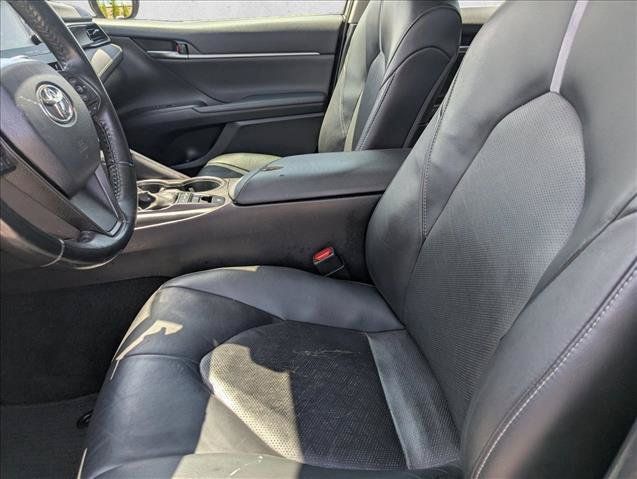 Used 2022 Toyota Camry XSE FWD image 22
