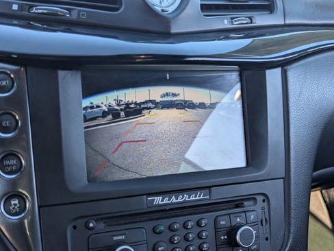 Used 2015 Maserati GranTurismo Sport image 28