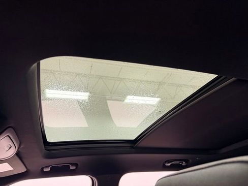 Used 2023 Chevrolet Blazer RS w/ Enhanced Convenience Package image 21