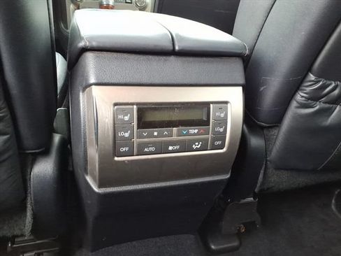 Used 2016 Lexus GX 460 w/ Premium Package AWD/4WD image 11