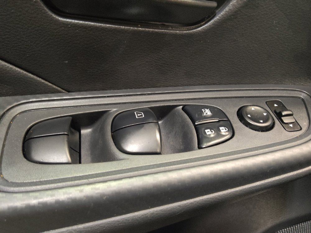Used 2025 Nissan Versa S w/ Trunk Package FWD image 27