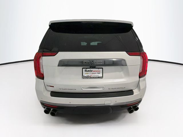 Used 2023 GMC Yukon Denali Ultimate AWD/4WD image 6