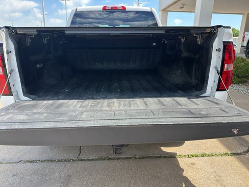 Used 2014 GMC Sierra 1500 2WD Crew Cab w/ Sierra Appearance Package image 9