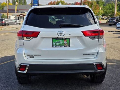 Used 2018 Toyota Highlander Limited image 6