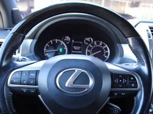 Used 2020 Lexus GX 460 Premium w/ Premium Package image 33