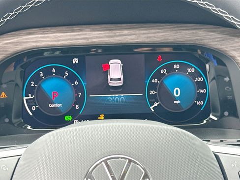 Used 2026 Volkswagen Atlas SEL image 9