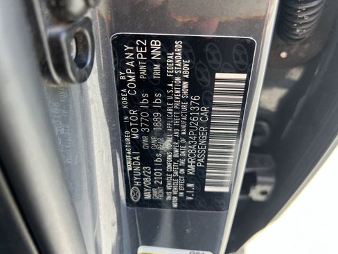 Used 2023 Hyundai Venue SEL FWD image 27