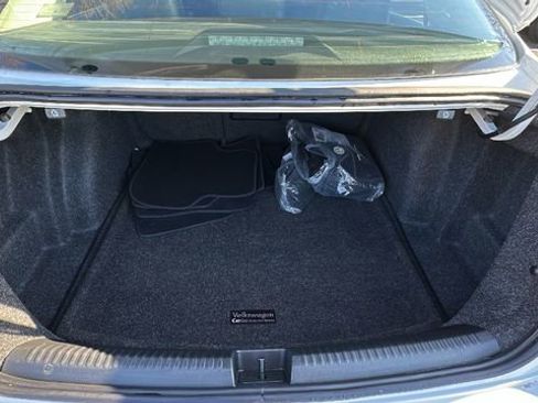 Used 2017 Volkswagen Jetta SEL image 37