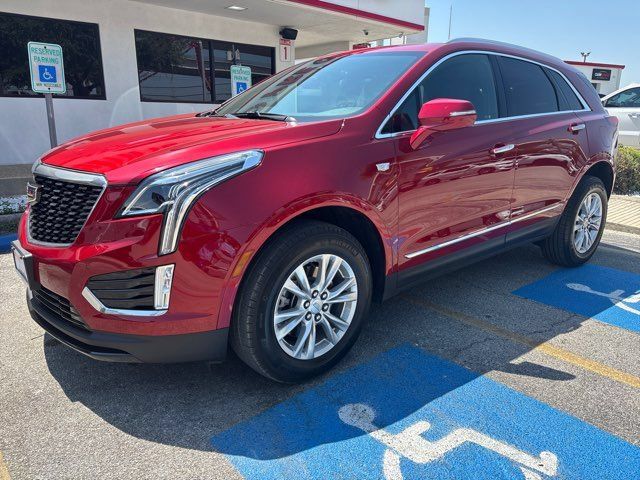 Used 2023 Cadillac XT5 Luxury w/ LPO, Floor Liner Package FWD image 2
