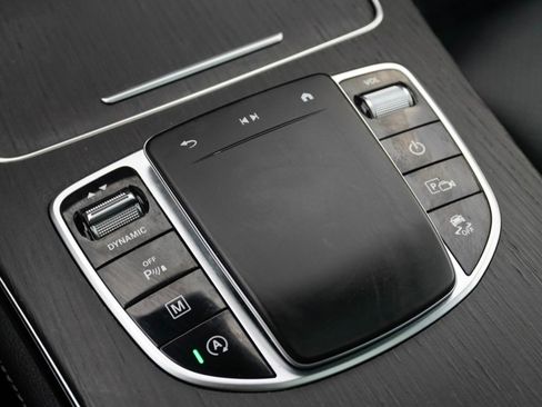 Used 2021 Mercedes-Benz GLC 300 4MATIC image 74