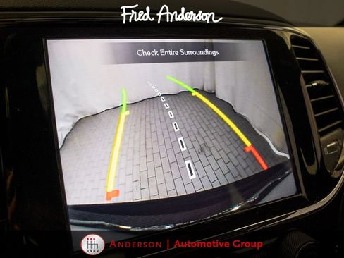 Used 2021 Jeep Grand Cherokee Laredo X AWD/4WD image 16