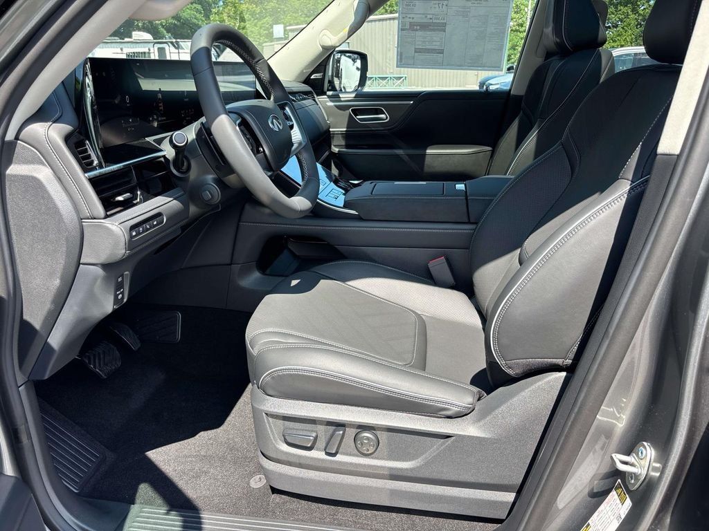 New 2027 INFINITI QX80 Luxe AWD/4WD image 6