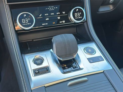 Used 2025 Jaguar F-PACE R-Dynamic S image 17