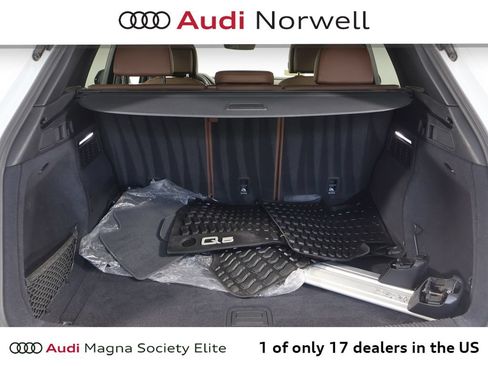 Used 2020 Audi Q5 2.0T Premium Plus w/ Premium Plus Package AWD/4WD image 17