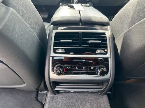 Used 2018 BMW 740e xDrive w/ M Sport Package AWD/4WD image 50