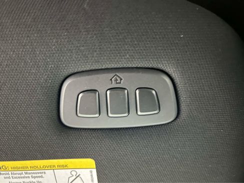 Used 2024 Ford F150 Lariat image 16