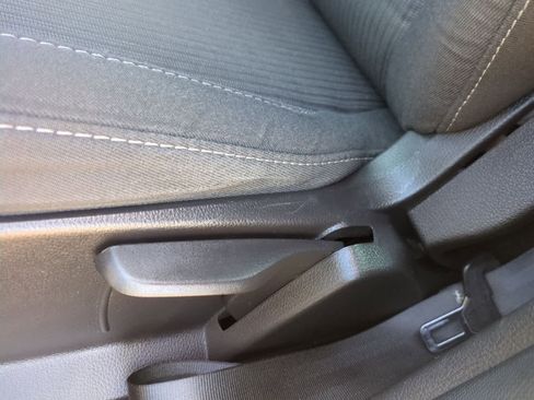 Used 2012 Ford Focus Titanium w/ Cargo Management Pkg image 17