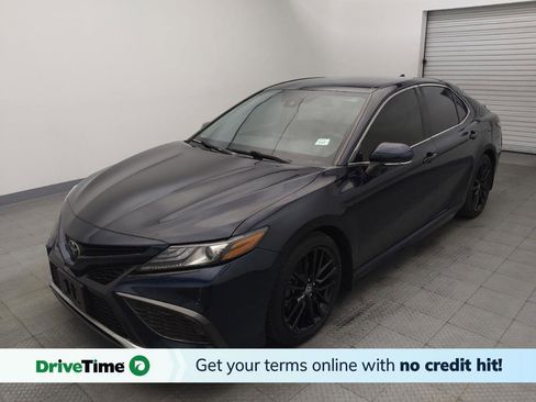 Used 2021 Toyota Camry XSE image 1