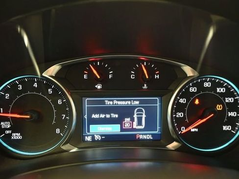 Used 2024 Chevrolet Equinox LS w/ LS Convenience Package FWD image 24